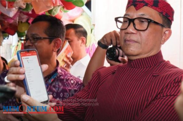 Wujudkan Pasar Tradisional Nganjuk Go Digital, Pemkab Launching Penerapan Digitalisasi Pasar Tradisional Lengkong